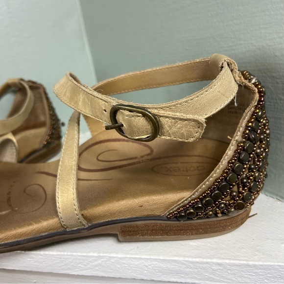 Aetrex Brenda Beaded Bronze Gold Bronze Leather Sandals Size 11 Flat Flats - Picture 11 of 14